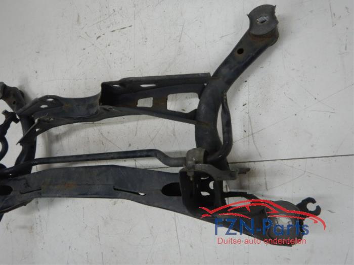 VW Passat B8 Onafhankelijke Achteras Wielophanging Subframe