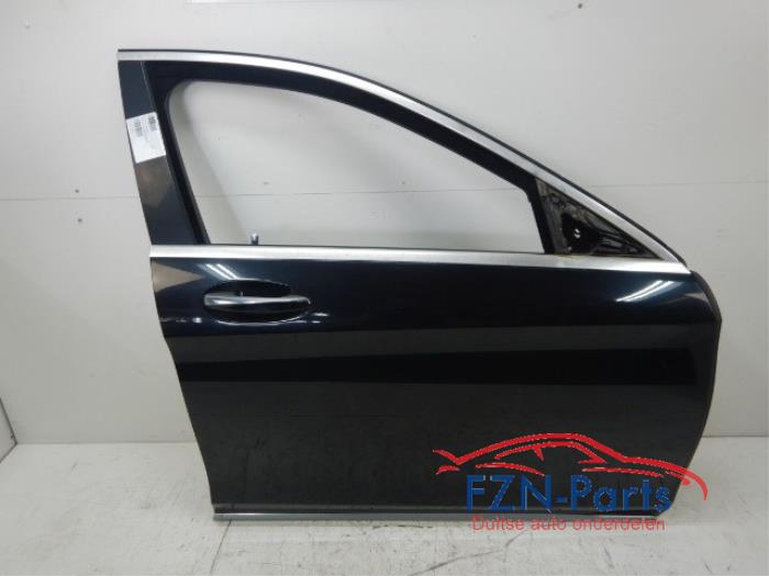 Portier 4Deurs rechts-voor Mercedes S-Klasse (22723080)