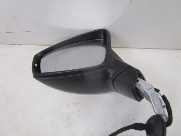 Buitenspiegel links Volkswagen Tiguan (22725404)