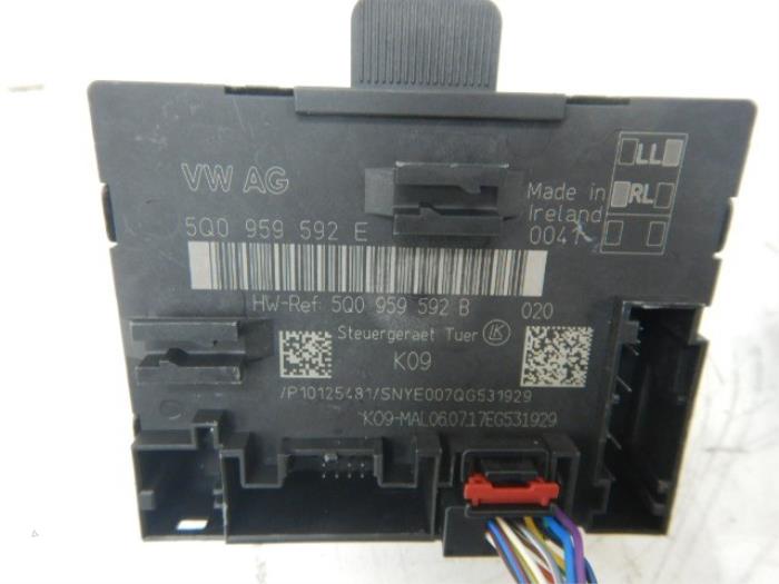 Buitenspiegel rechts Volkswagen Arteon (22724608)