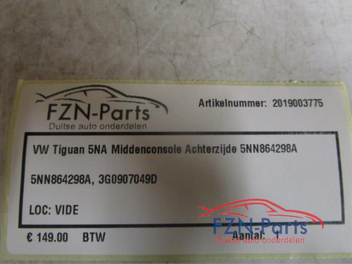 Middenconsoles Volkswagen Tiguan (22744015)