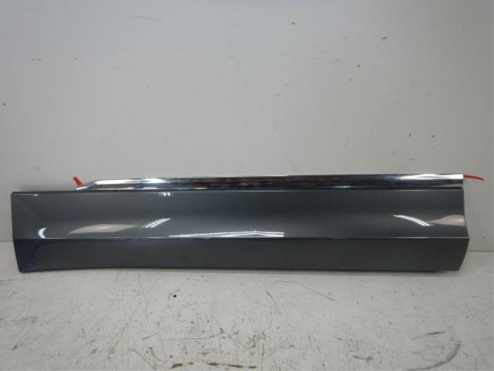 VW Tiguan 5NA R R-Line Sideskirt Links-Voor