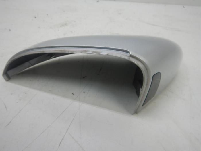 VW Golf 8 Spiegelkap L Links Side-assist