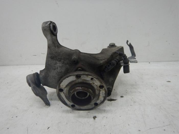 Fusee rechts-voor Audi TT (22729915)