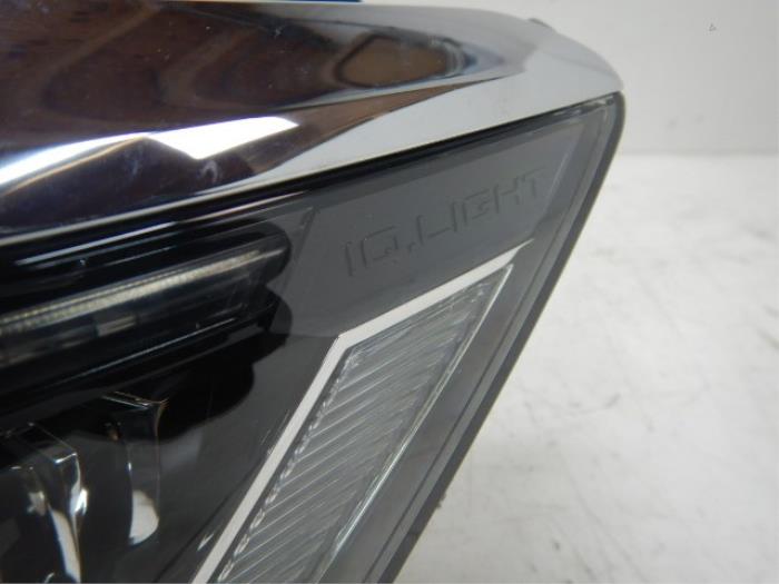 VW Passat B8 Facelift Matrix IQ-Light Koplamp Links L