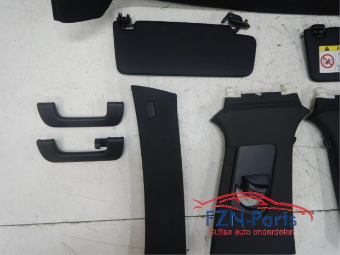 Audi A3 8V5 Facelift Limo Hemel Zwart+Hemel Delen