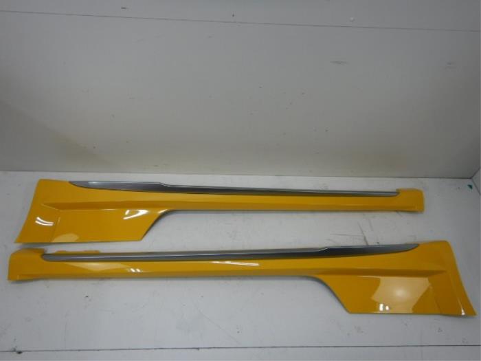 Zijskirt rechts Audi TT (22743097)