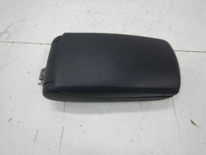Audi A6 4F0 Armsteun Leer
