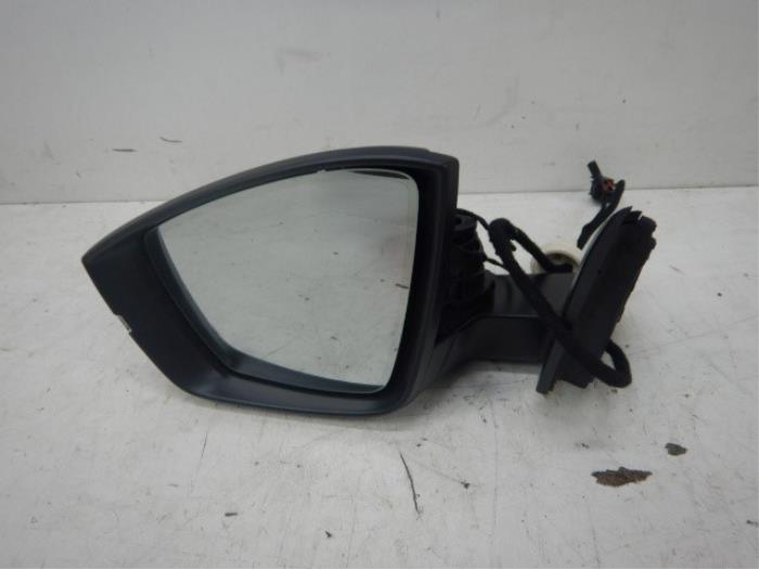 Buitenspiegel links Skoda Karoq (22725359)