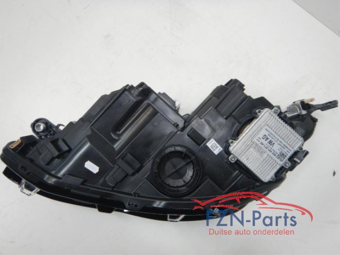 VW Golf 8 IQ LED Chrome Koplamp Rechts R NIEUW