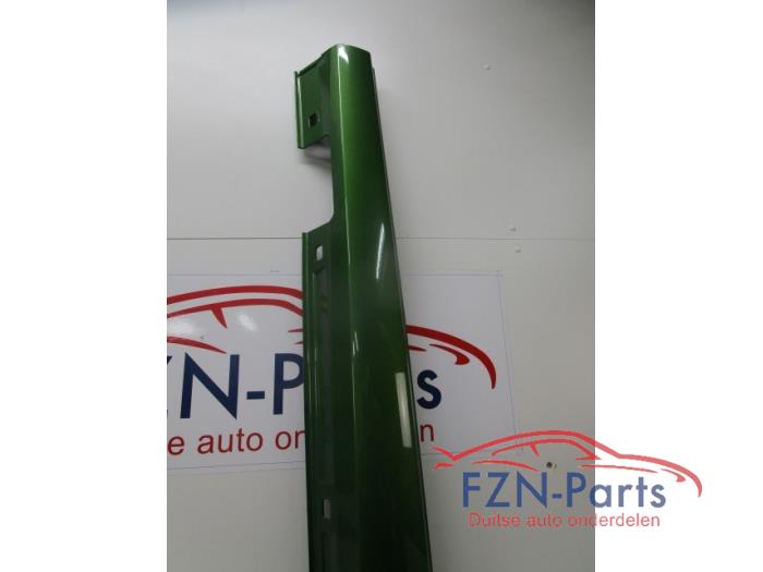Zijskirt links Mercedes B-Klasse (22727645)