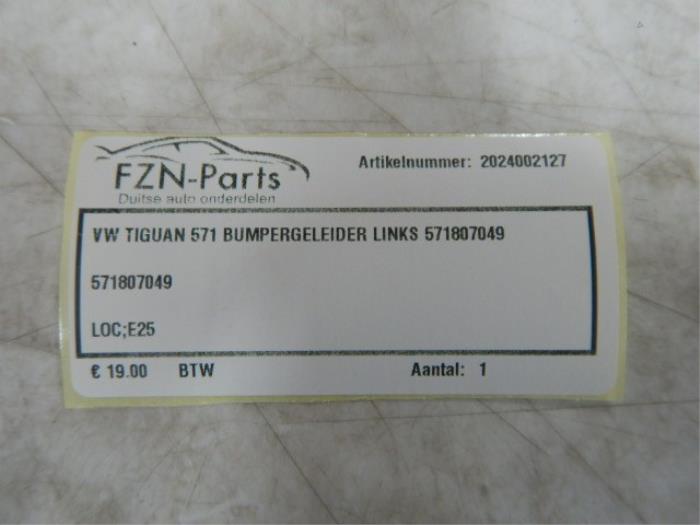 VW Tiguan 571 Bumpergeleider Links Voorzijde