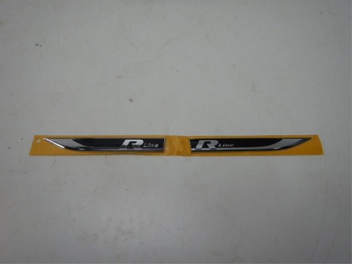 VW Golf 7 R-Line Embleem Sticker Logo Zijscherm L + R