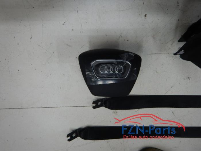 Airbag set + dashboard Audi E-Tron (22727749)