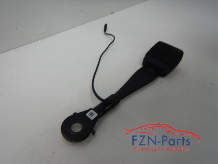 Audi A4 8W Gordelsluiting Links / Rechts Voor