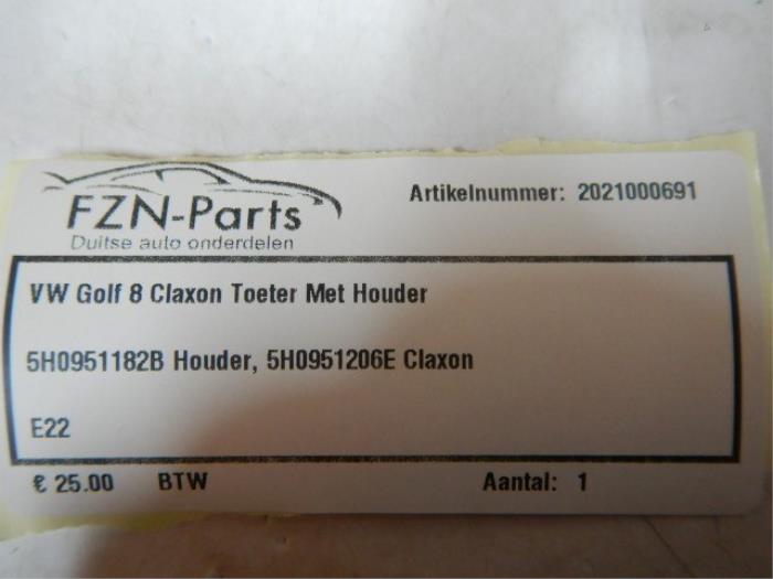 VW Golf 8 Claxon Toeter met Houder