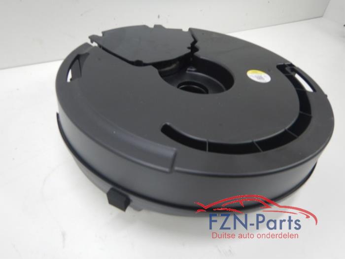 Audi A6 4K C8 Subwoofer Kofferbak