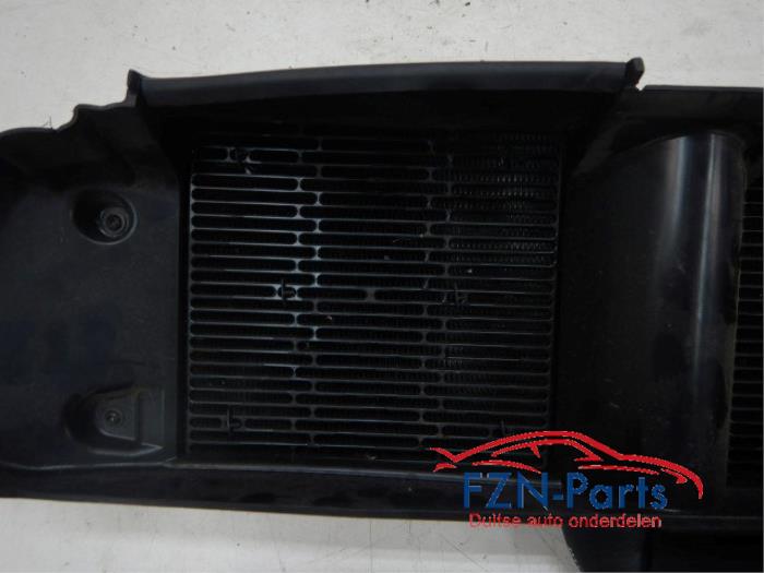 Audi R8 420 Midden Radiateur