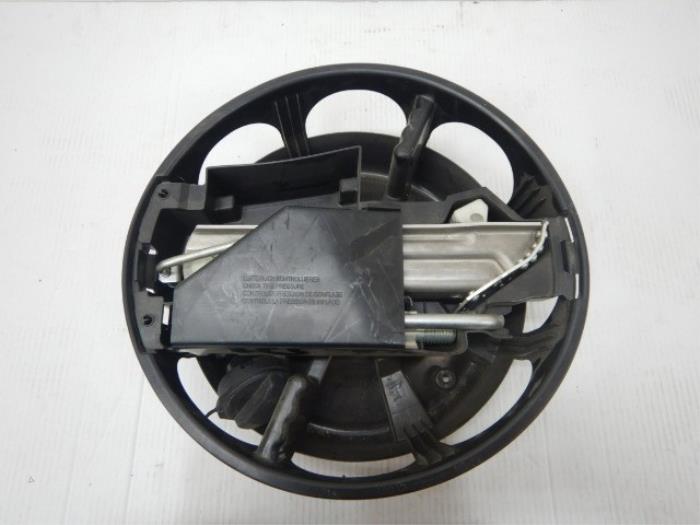 Krikset Mercedes C-Klasse (22741857)