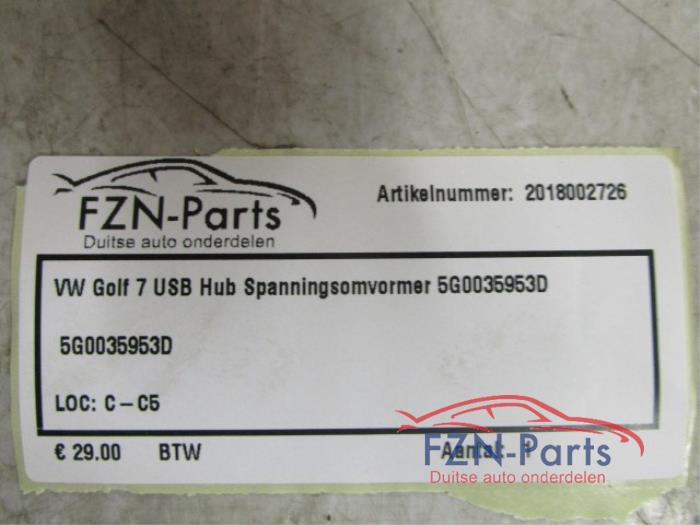VW Golf 7 USB Hub Spanningsomvormer