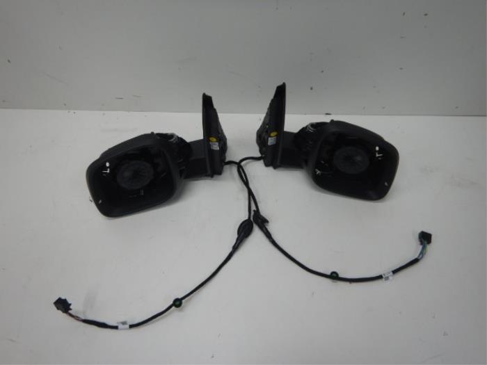 VW ID. Buzz Spiegelset L + R Inklapbaar