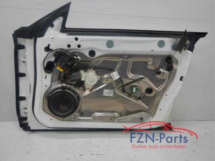 Mercedes-Benz W218 CLS-Klasse Portier Rechts-Voor Wit