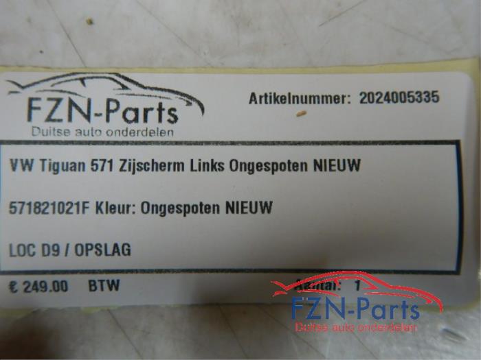 VW Tiguan 571 Zijscherm Spatscherm Links Ongespoten NIEUW Kleur: Ongespoten