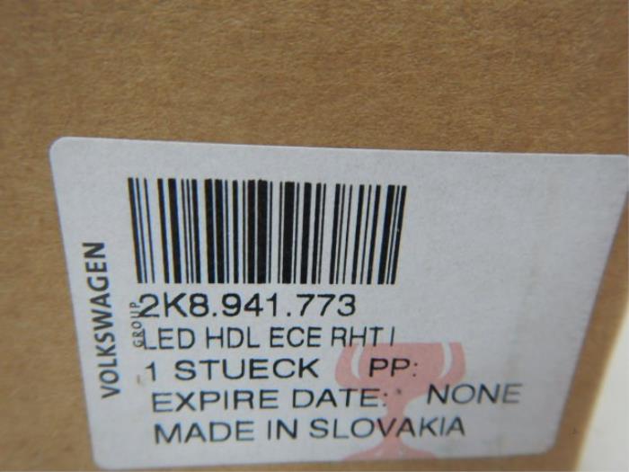 VW Caddy 2K8 Xenon LED Koplamp NIEUW L Links