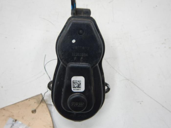 Handrem motor Mercedes Diversen (22741841)