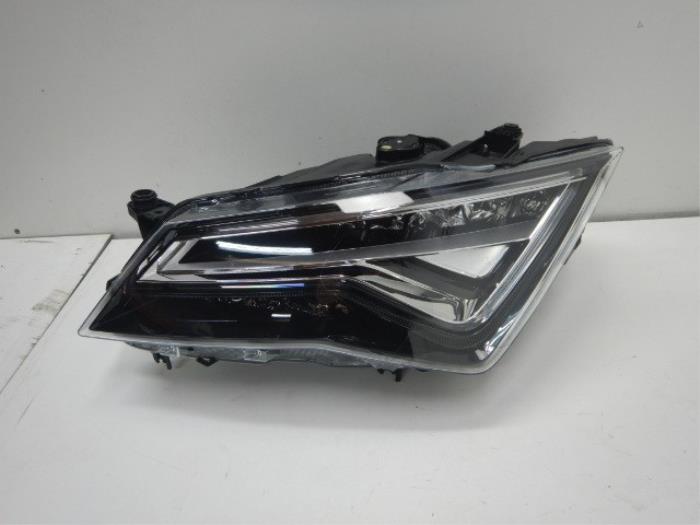 Seat Ateca Koplamp Links Xenon Volled