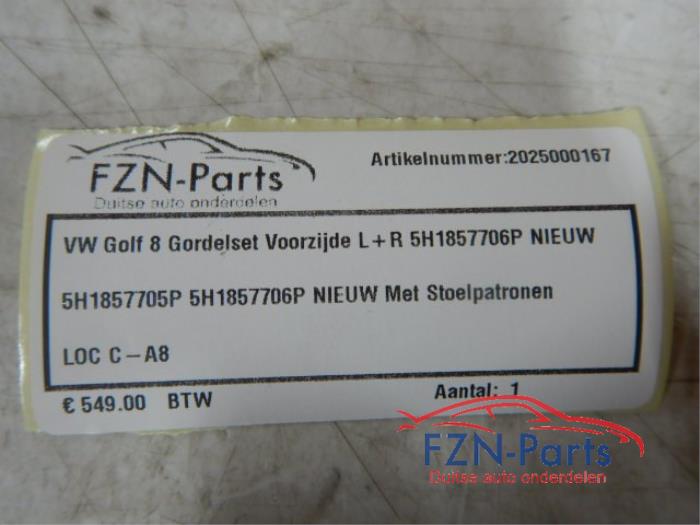 VW Golf 8 Gordelset Voorzijde L + R
