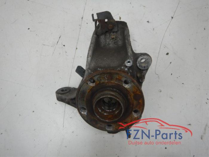 VW Passat B6 Fusee Rechts-voor