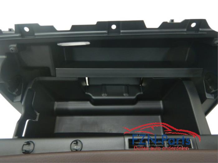 Dashboardkastje Mercedes Vito (22742432)