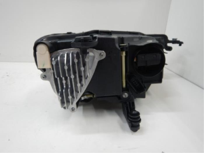 VW T-Roc 2GA Facelift Koplamp Links VOLLED
