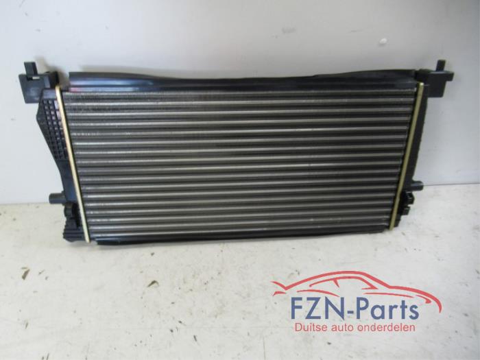 Radiateur Volkswagen Golf (22741744)
