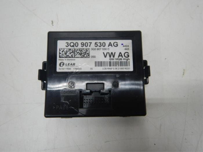 Gateway module Volkswagen Passat (22734238)