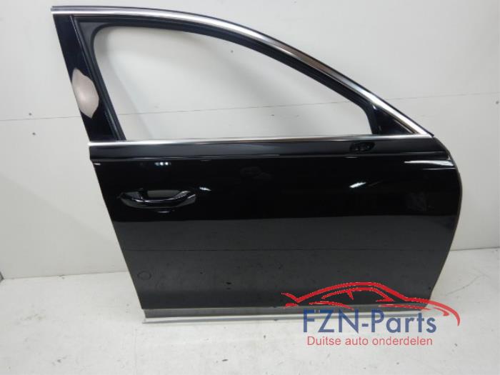 Audi A8 4N Portier Rechts-voor