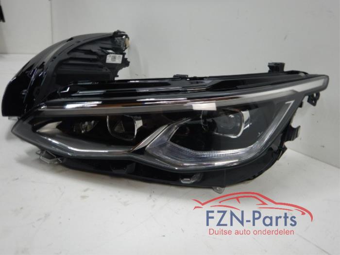 VW Golf 8 VOLLED Koplampenset Set