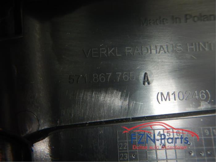 VW Tiguan 571 Zijpaneel Achterbank Links