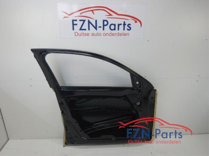 Portier 4Deurs links-voor Mercedes Diversen (22723297)