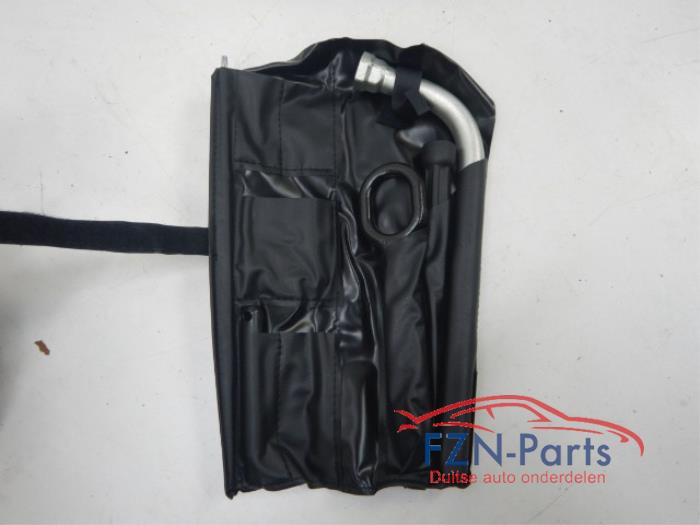 Audi A3 8Y5 Limousine Schuim + Gereedschap