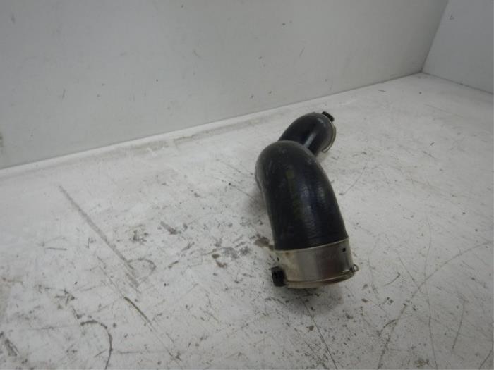Intercooler Buis Mercedes B-Klasse (22735092)