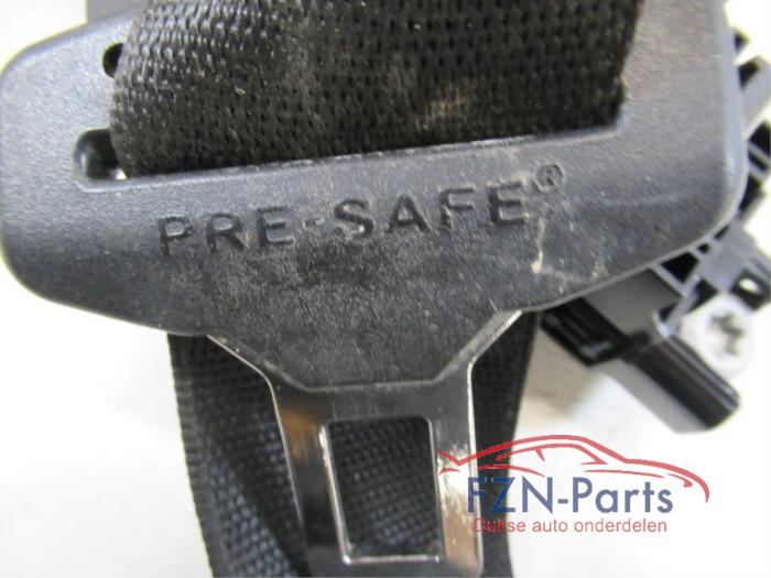 Mercedes-Benz W204 C-Klasse Gordelset L+R PRESAFE ( Gordels Set )