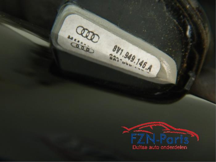 Audi A3 8V Sportback Spiegelkap Rechts Side Assist LY9T