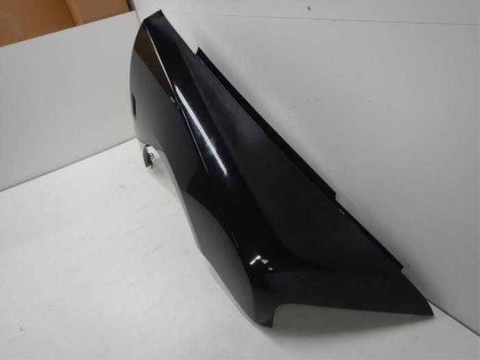Scherm rechts-voor Rolls Royce Cullinan (22724093)