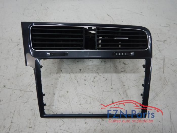 VW Golf 7 Facelift Navi Display Grijs