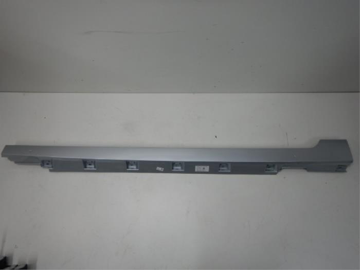 VW Passat B8 3G Sideskirt Links LC7A