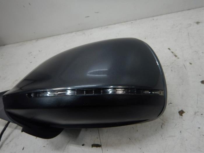 Audi Q5 8R0 Spiegel Links L Side-assist