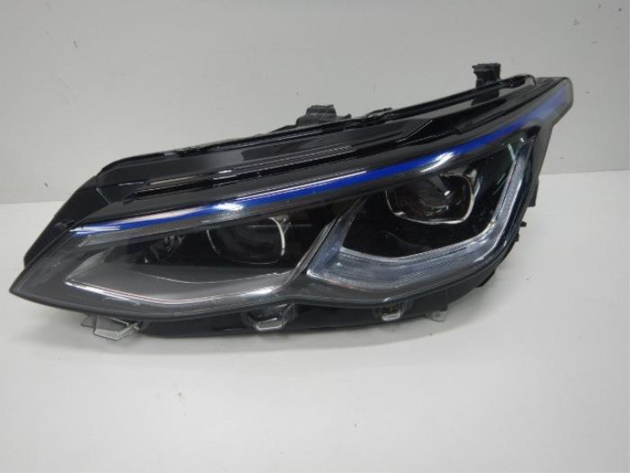 VW Golf 8 GTE Koplamp IQ-Light links