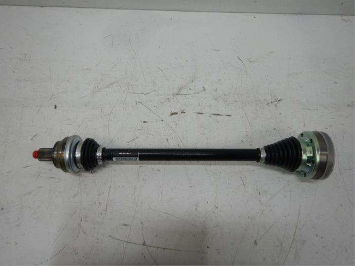 VW Passat B8 4-Motion Aandrijfas Links-Achter